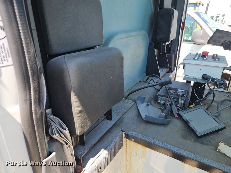 image for item OF9817 2011 International  7300 refuse truck