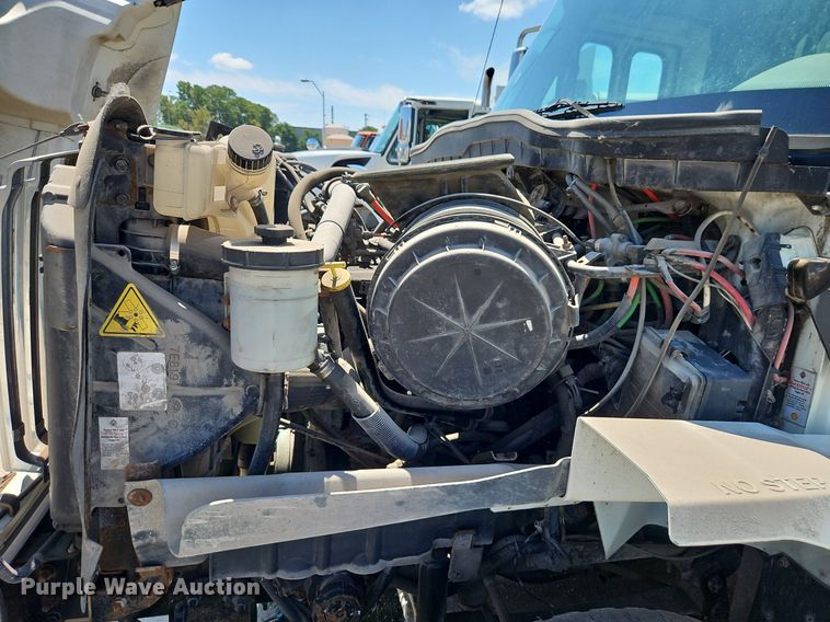 image for item OF9817 2011 International  7300 refuse truck