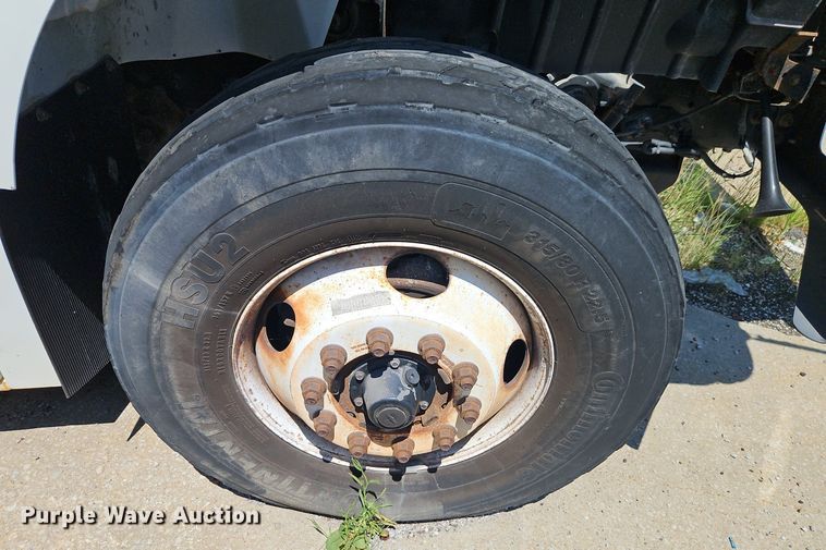 image for item OF9817 2011 International  7300 refuse truck