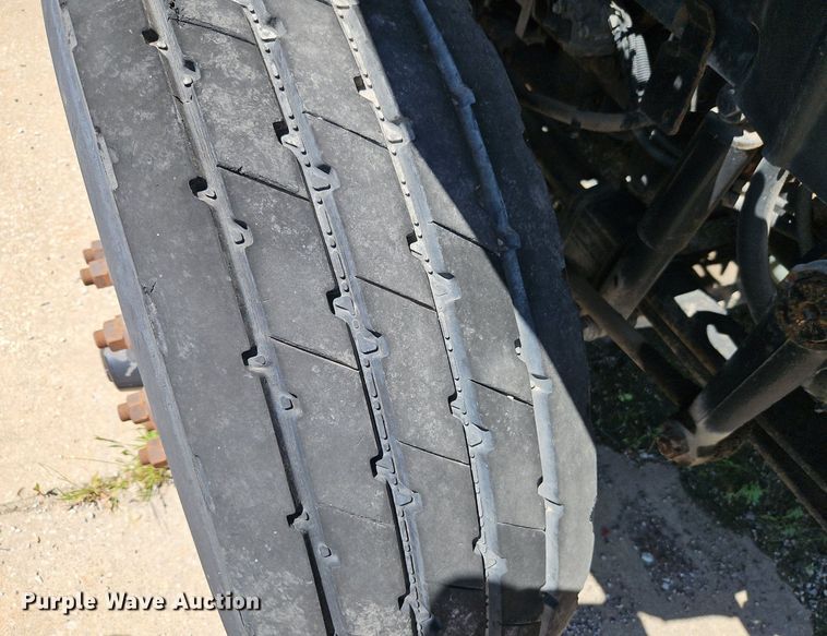 image for item OF9817 2011 International  7300 refuse truck