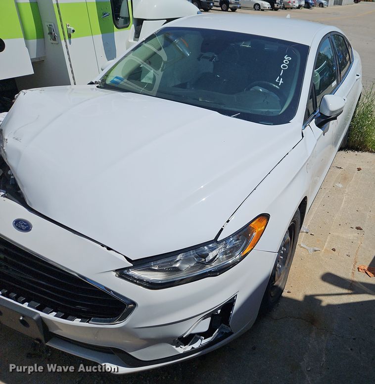 image for item OF9820 2020 Ford Fusion  