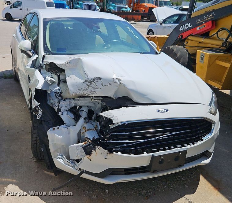 image for item OF9820 2020 Ford Fusion  