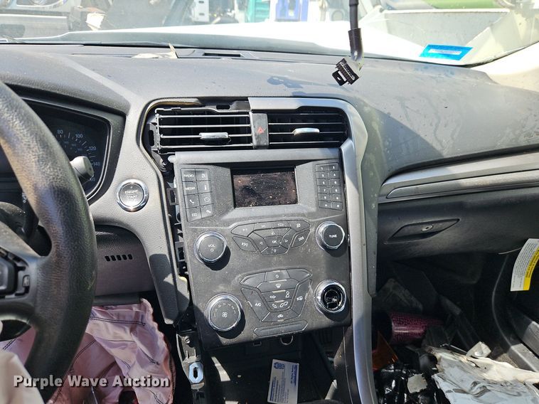 image for item OF9820 2020 Ford Fusion  