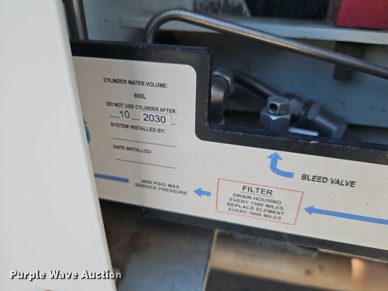 image for item OF9821 2011 International  7300 refuse truck