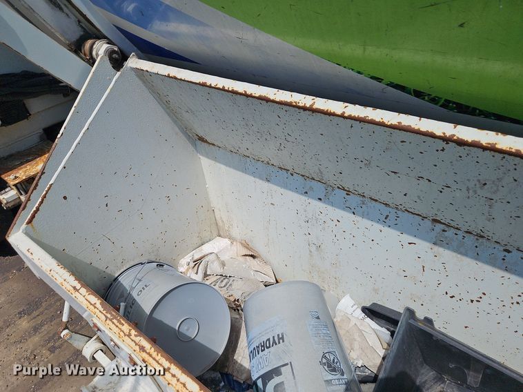 image for item OF9821 2011 International  7300 refuse truck