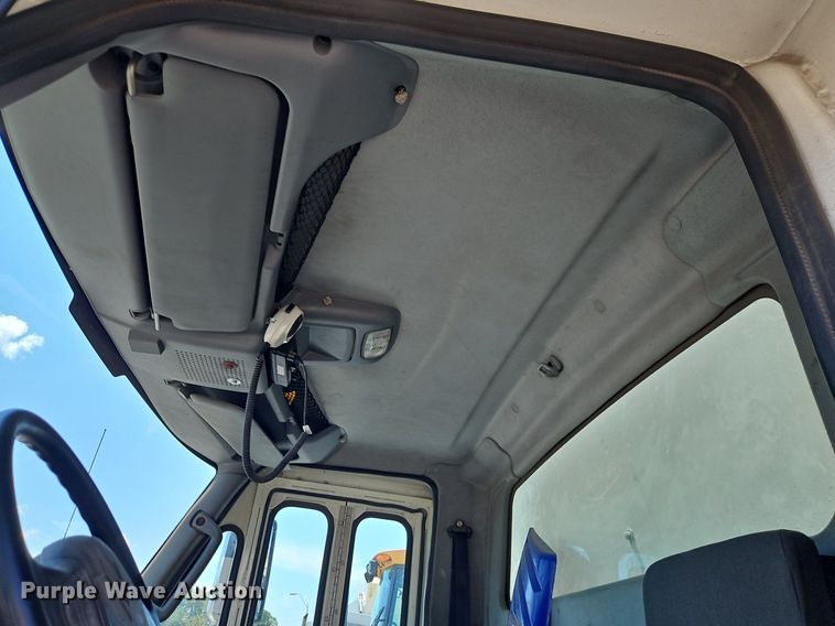 image for item OF9821 2011 International  7300 refuse truck