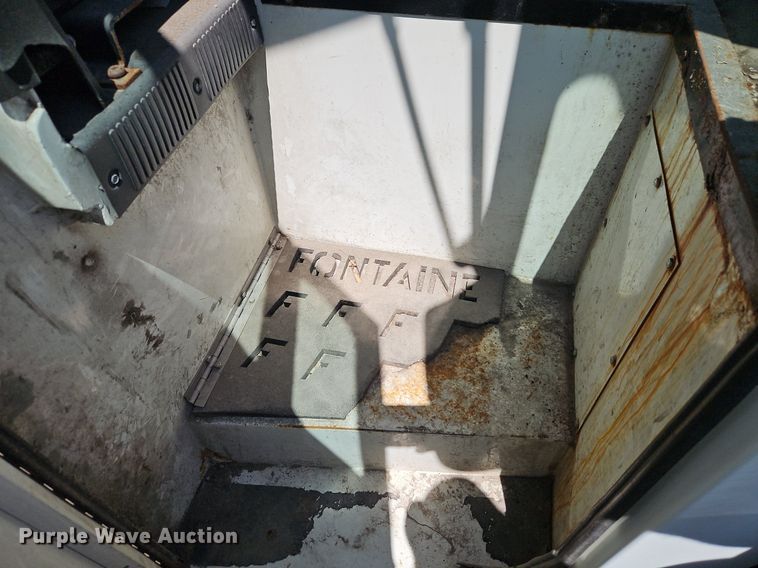 image for item OF9821 2011 International  7300 refuse truck