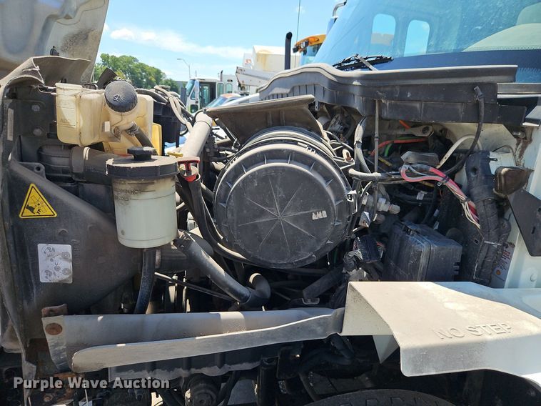 image for item OF9821 2011 International  7300 refuse truck