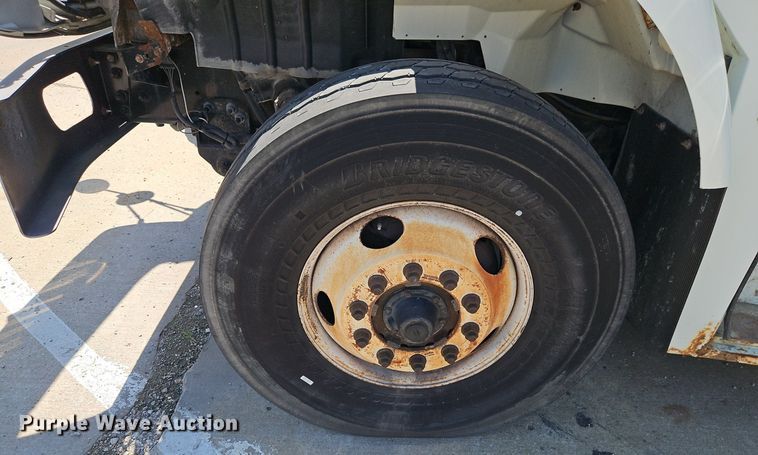 image for item OF9821 2011 International  7300 refuse truck