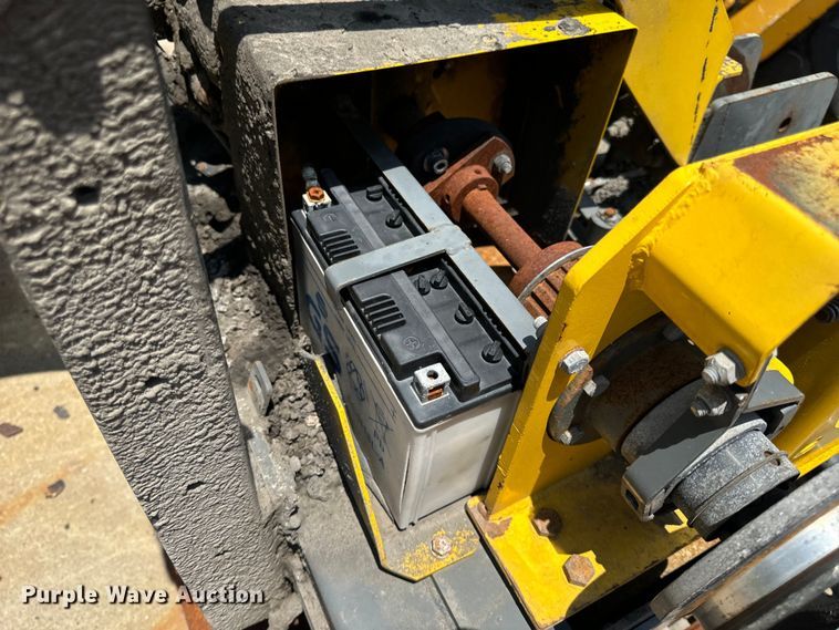 image for item OF9823 2015 Wacker-Neuson RSS800A single drum roller