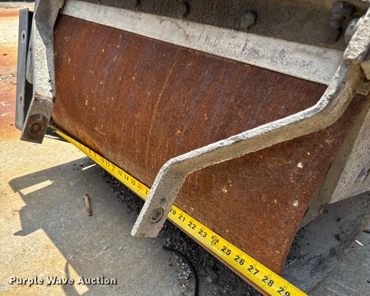 image for item OF9823 2015 Wacker-Neuson RSS800A single drum roller