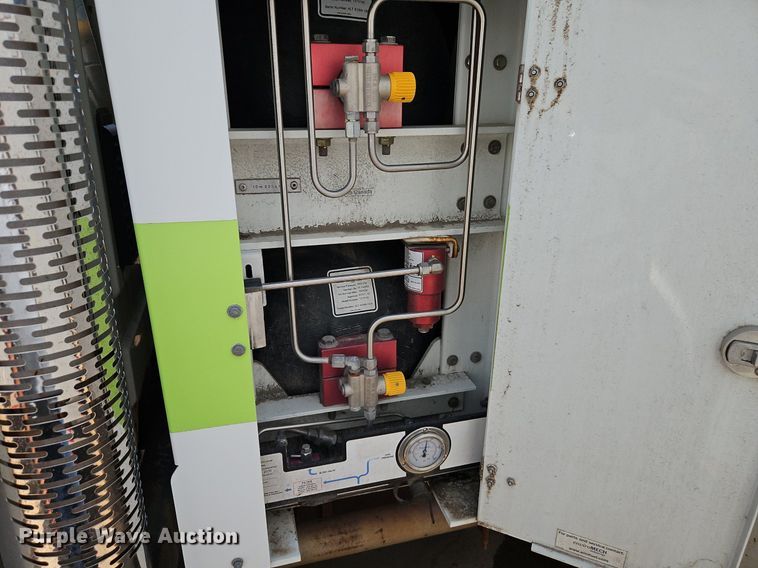 image for item OF9829 2011 International  7300  refuse truck