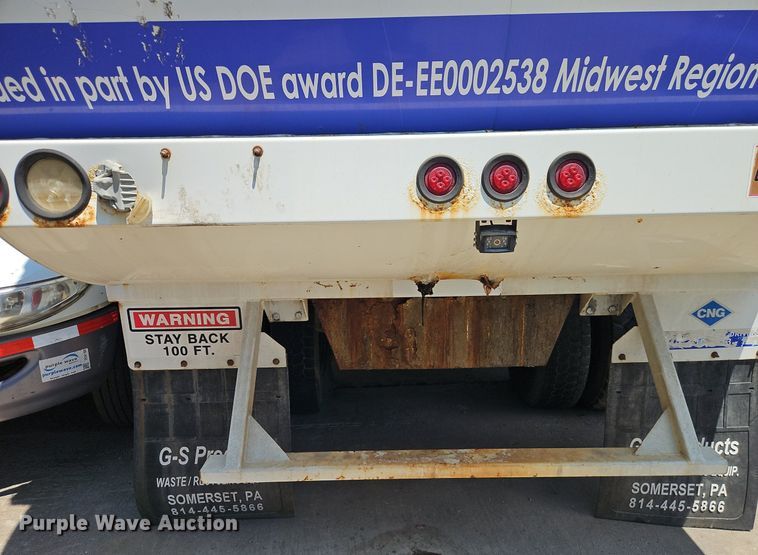 image for item OF9829 2011 International  7300  refuse truck