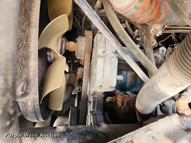 image for item OF9829 2011 International  7300  refuse truck