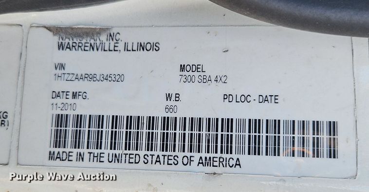 image for item OF9829 2011 International  7300  refuse truck