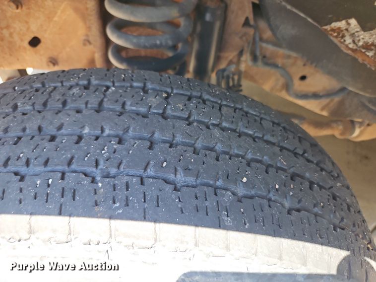 image for item OF9830 2000 Ford E250 van