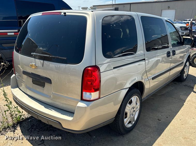 image for item OF9833 2008 Chevrolet  Uplander LS SUV