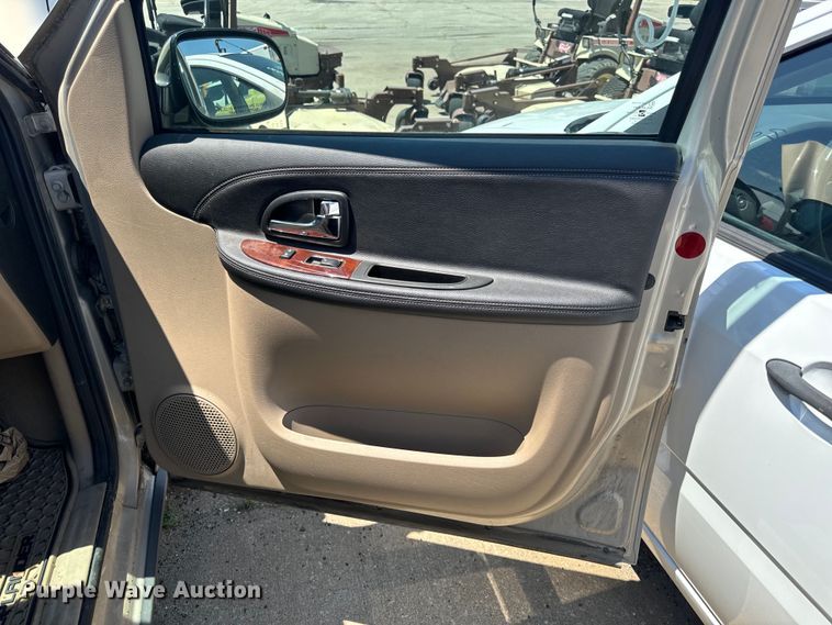 image for item OF9833 2008 Chevrolet  Uplander LS SUV