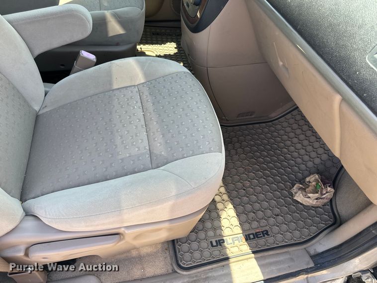 image for item OF9833 2008 Chevrolet  Uplander LS SUV