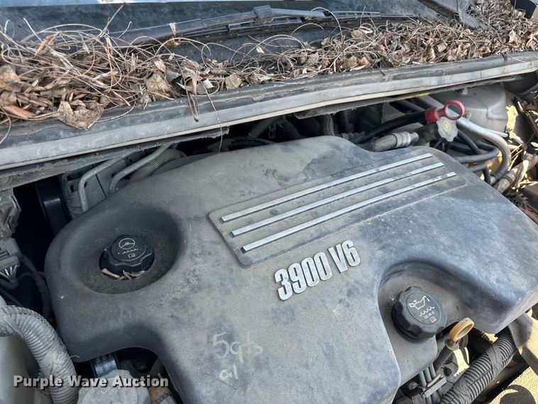 image for item OF9833 2008 Chevrolet  Uplander LS SUV