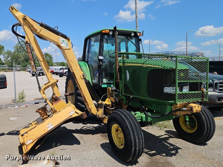image for item OF9837 2006 John Deere  7420 tractor