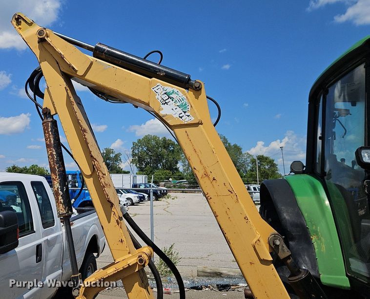 image for item OF9837 2006 John Deere  7420 tractor