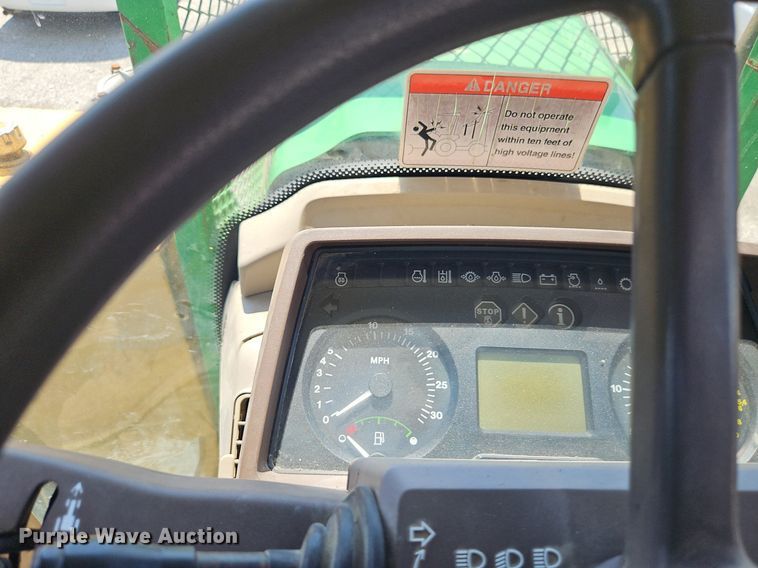 image for item OF9837 2006 John Deere  7420 tractor