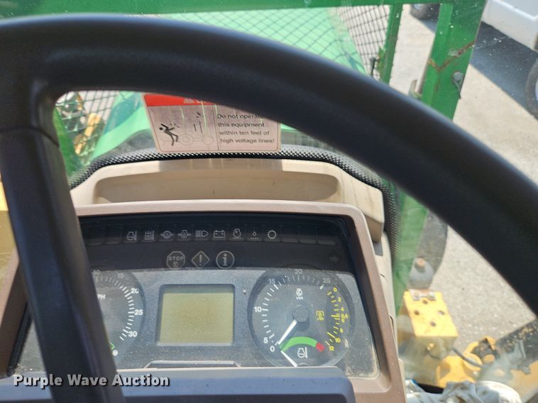 image for item OF9837 2006 John Deere  7420 tractor