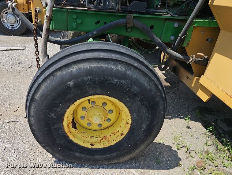 image for item OF9837 2006 John Deere  7420 tractor
