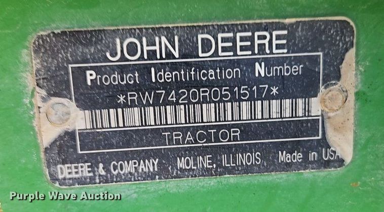 image for item OF9837 2006 John Deere  7420 tractor