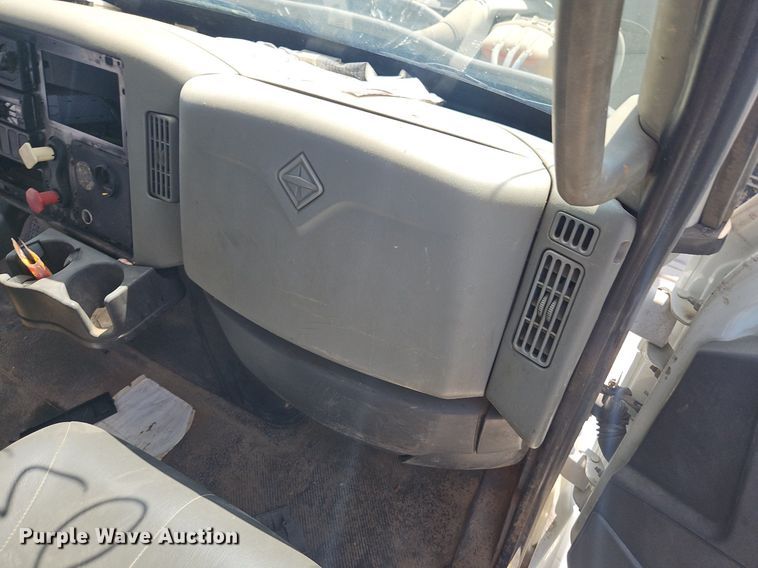 image for item OF9842 2014 International  WorkStar 7500 dump truck