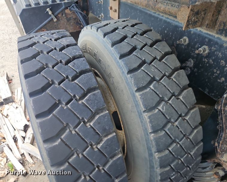 image for item OF9842 2014 International  WorkStar 7500 dump truck