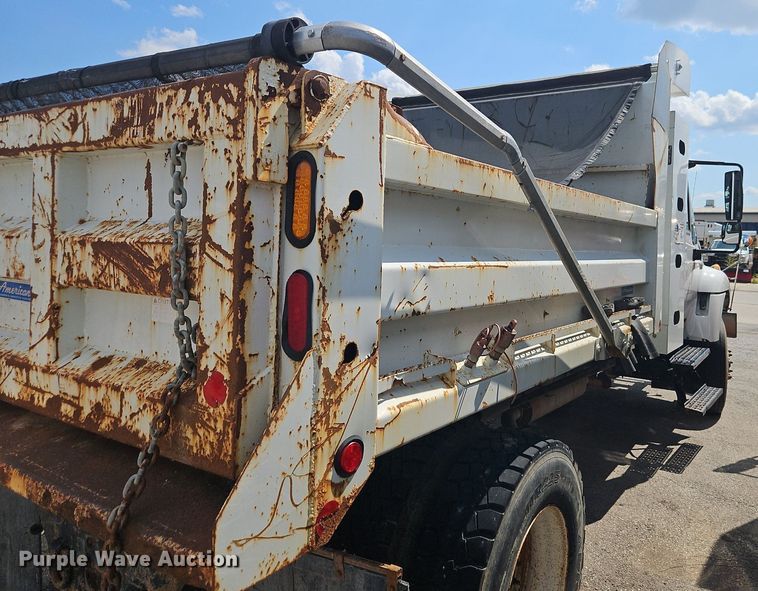 image for item OF9846 2012 International  WorkStar 7400 dump truck