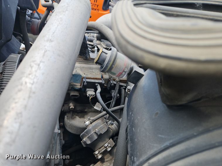 image for item OF9846 2012 International  WorkStar 7400 dump truck