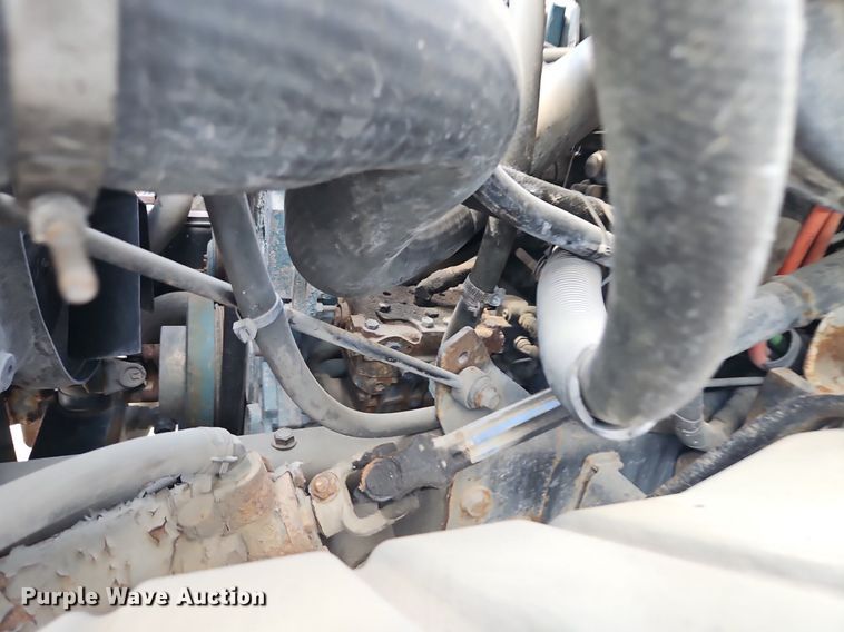 image for item OF9846 2012 International  WorkStar 7400 dump truck