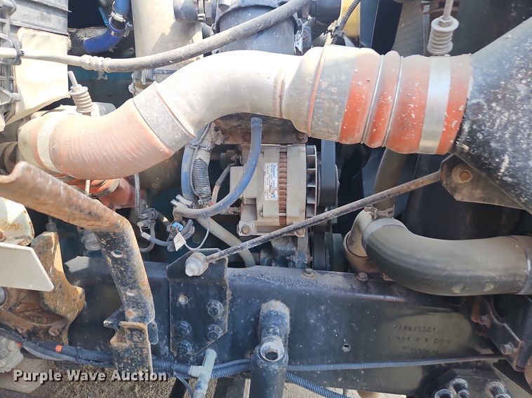 image for item OF9846 2012 International  WorkStar 7400 dump truck