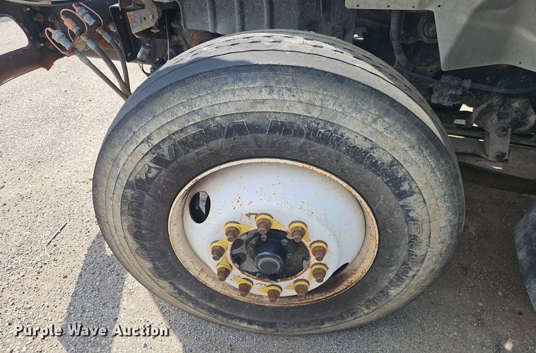 image for item OF9846 2012 International  WorkStar 7400 dump truck