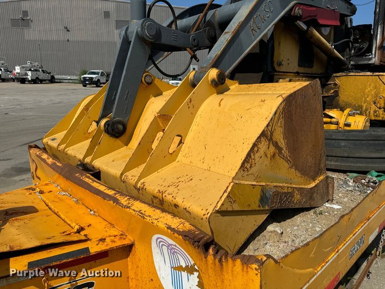 image for item OF9848 2015 Felling FT-24-2LP equipment trailer