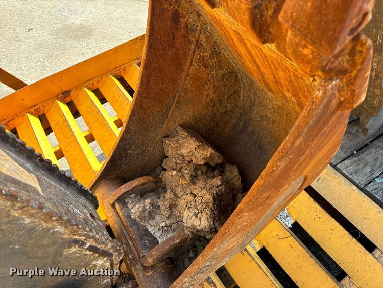 image for item OF9848 2015 Felling FT-24-2LP equipment trailer