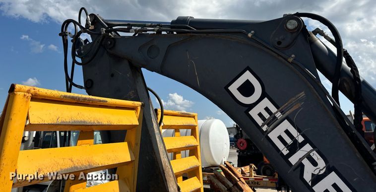 image for item OF9848 2015 Felling FT-24-2LP equipment trailer