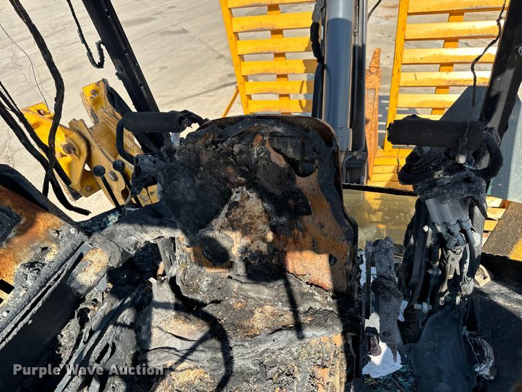 image for item OF9848 2015 Felling FT-24-2LP equipment trailer