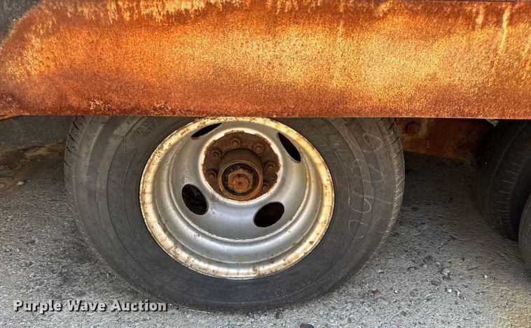 image for item OF9848 2015 Felling FT-24-2LP equipment trailer