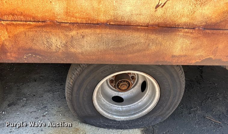 image for item OF9848 2015 Felling FT-24-2LP equipment trailer