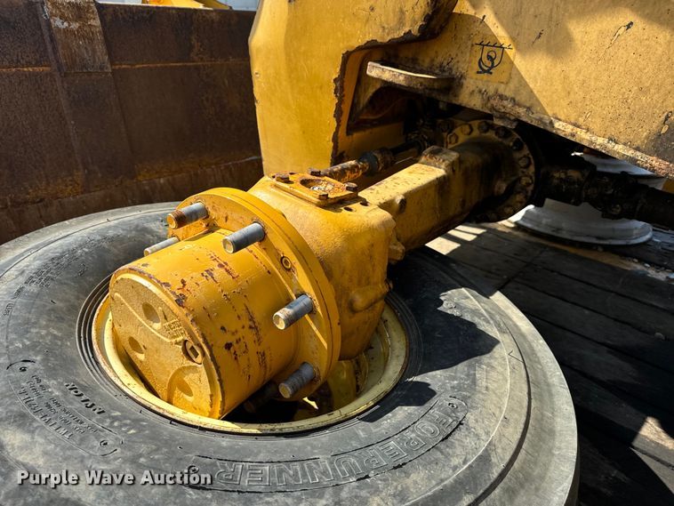 image for item OF9848 2015 Felling FT-24-2LP equipment trailer