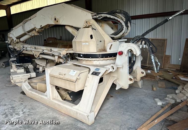 image for item OG9570 2015 Caterpillar  wheel loader mower system