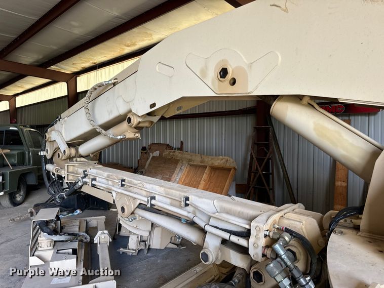 image for item OG9570 2015 Caterpillar  wheel loader mower system