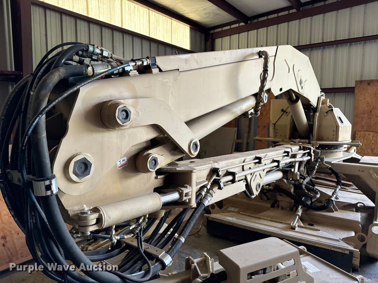 image for item OG9570 2015 Caterpillar  wheel loader mower system