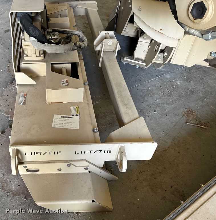 image for item OG9570 2015 Caterpillar  wheel loader mower system