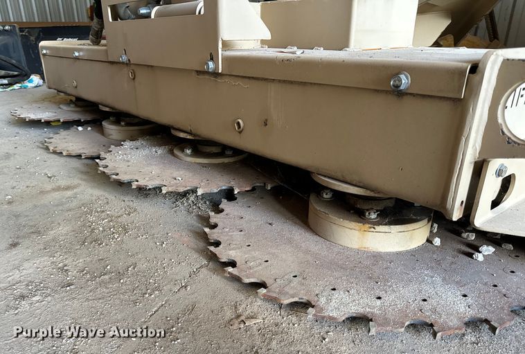 image for item OG9570 2015 Caterpillar  wheel loader mower system