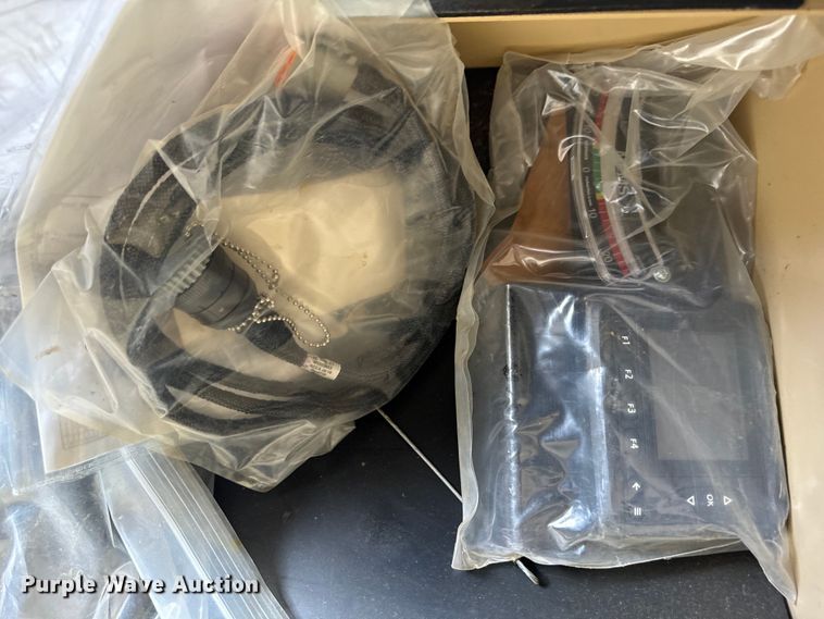 image for item OG9570 2015 Caterpillar  wheel loader mower system